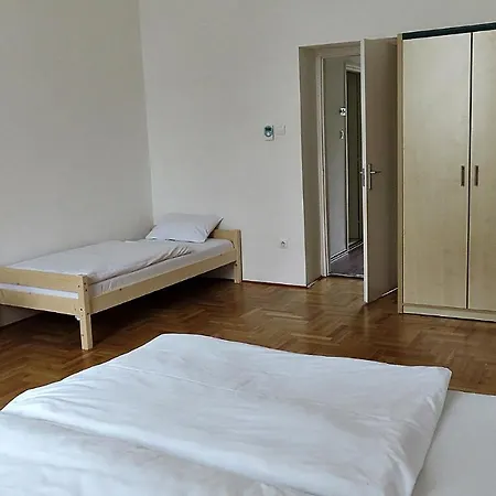 Ciszterci Haz