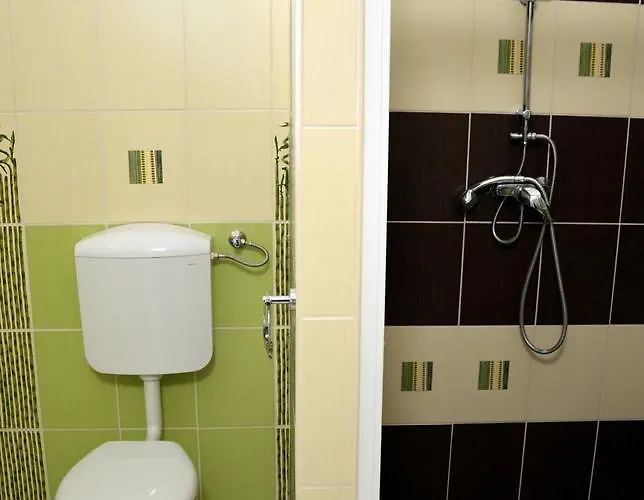 Ciszterci Haz Lägenhet Baja