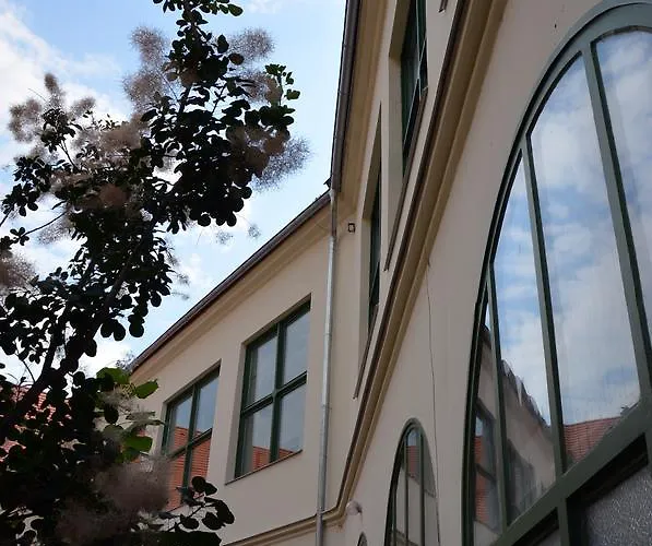 Lägenhet Ciszterci Haz Baja