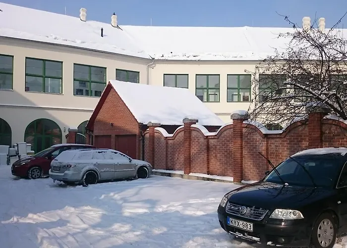 Lägenhet Ciszterci Haz Baja