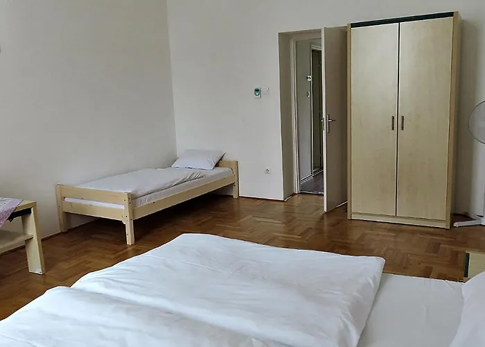 Ciszterci Haz
